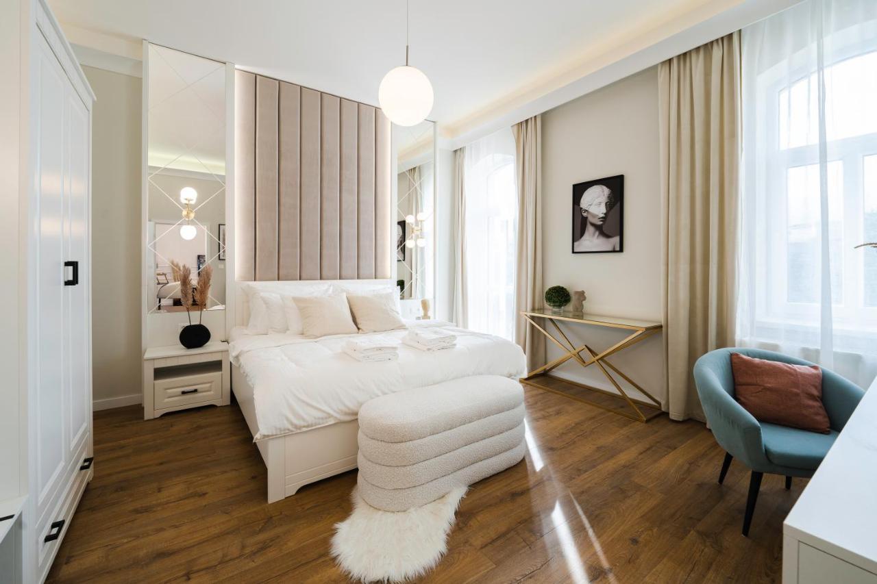 Artelier - Trencianske Teplice Apartment Екстериор снимка