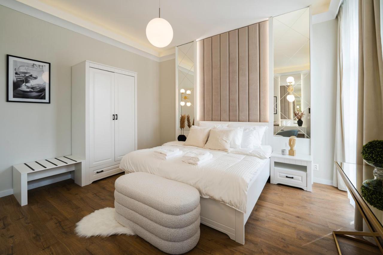 Artelier - Trencianske Teplice Apartment Екстериор снимка